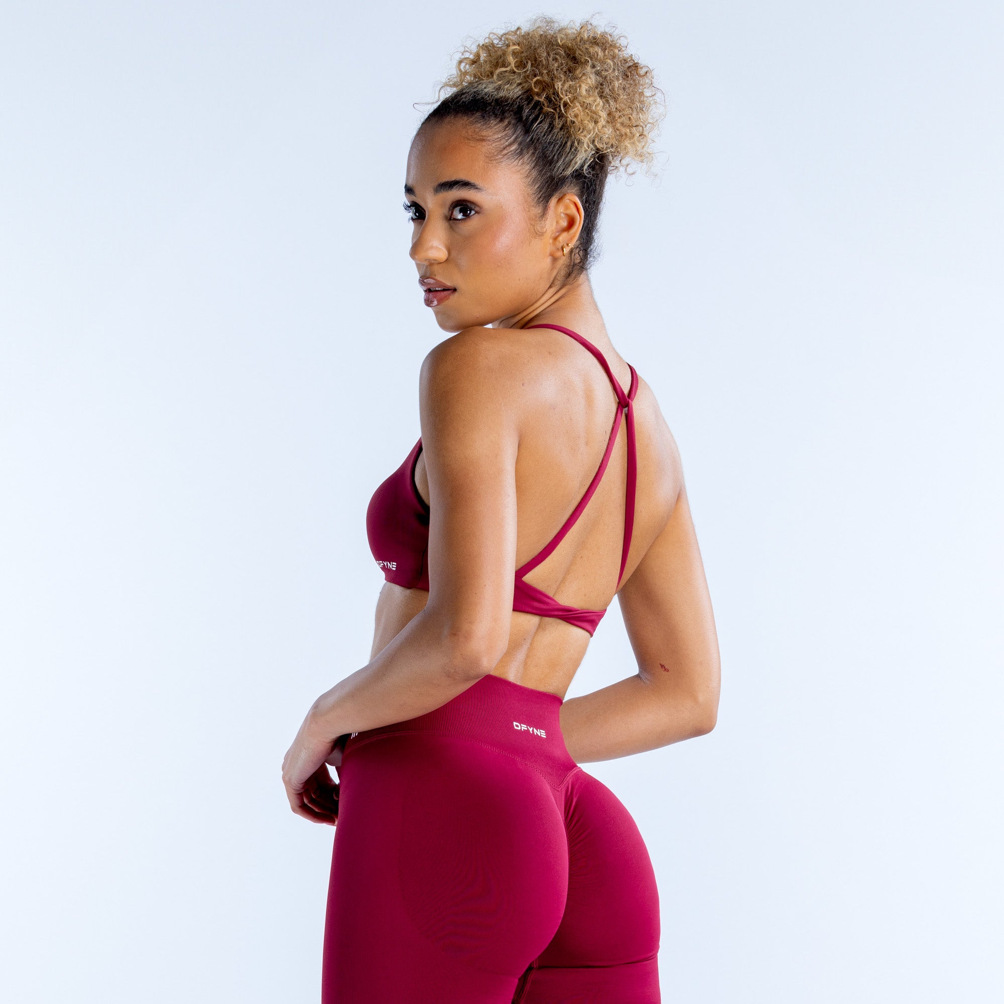 Αθλητικο Σουτιεν DFYNE Dynamic Twist Back γυναικεια φουξια | 289754OGT