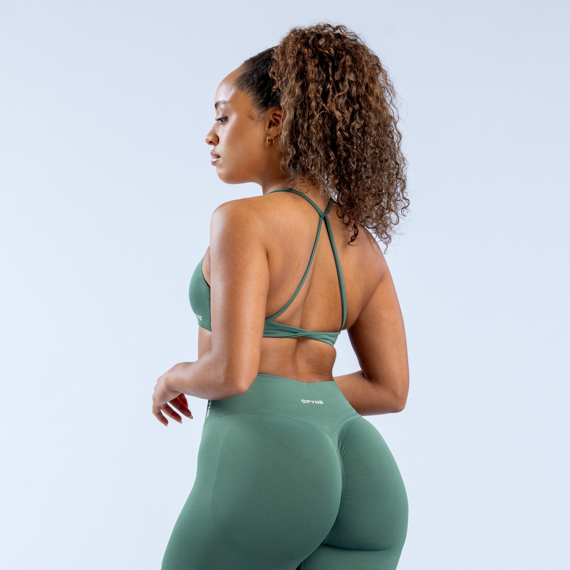 Αθλητικο Σουτιεν DFYNE Dynamic Twist Back γυναικεια πρασινο | 682931JTE